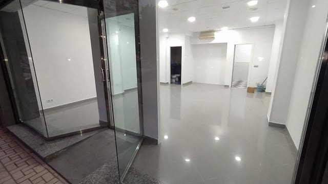 Local Commercial à vendre à Malaga ville - 147 000 € (Ref: 9506050)