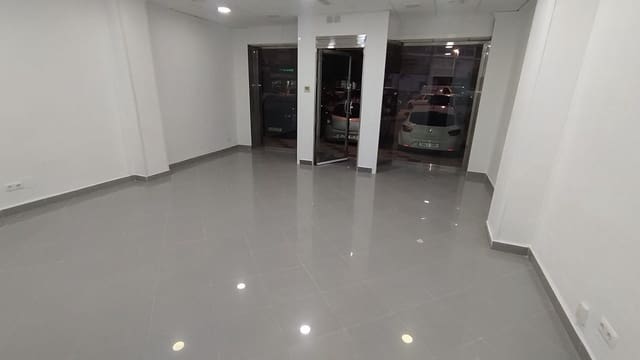 Local Commercial à vendre à Malaga ville - 147 000 € (Ref: 9506050)