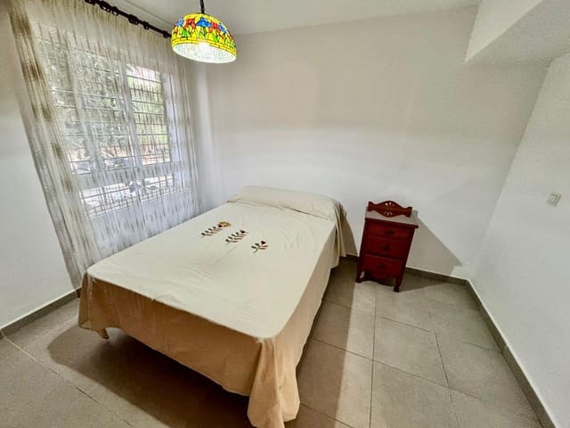 4 slaapkamer Flat te koop in Virgen de Belen, Málaga stad - € 325.000 (Ref: 9506053)