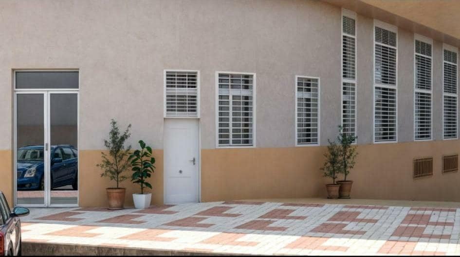 Hotel for sale in Malaga city - € 3,000,000 (Ref: 9506058)