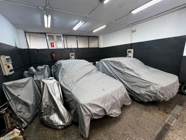 Local Comercial en Cruz de Humilladero, Málaga ciudad en venta - 132.500 € (Ref: 9506060)