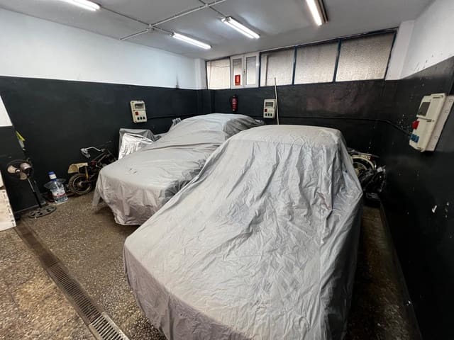 Local Comercial en Cruz de Humilladero, Málaga ciudad en venta - 132.500 € (Ref: 9506060)