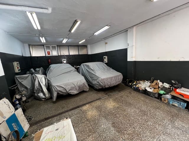 Local Comercial en Cruz de Humilladero, Málaga ciudad en venta - 132.500 € (Ref: 9506060)