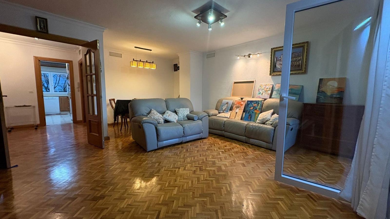 4 sovrum Lägenhet att hyra i Malaga stad med pool - 1 800 € (Ref: 9506061)