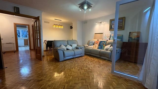 4 sovrum Lägenhet att hyra i El Limonar, Málaga stad med pool - 1 800 € (Ref: 9506061)