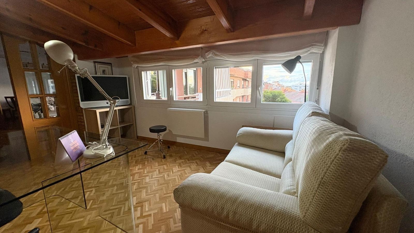 4 sovrum Lägenhet att hyra i Malaga stad med pool - 1 800 € (Ref: 9506061)