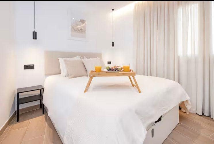 3 makuuhuone Asunto vuokrattavana paikassa Malaga kaupunki - 1 350 € (Ref: 9506062)