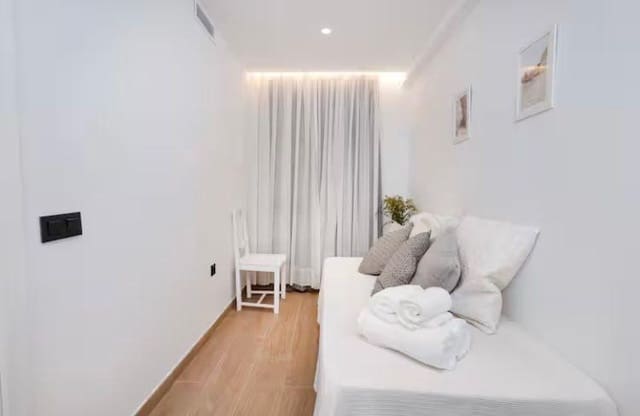 3 makuuhuone Asunto vuokrattavana paikassa La Victoria, Málaga kaupunki - 1 350 € (Ref: 9506062)