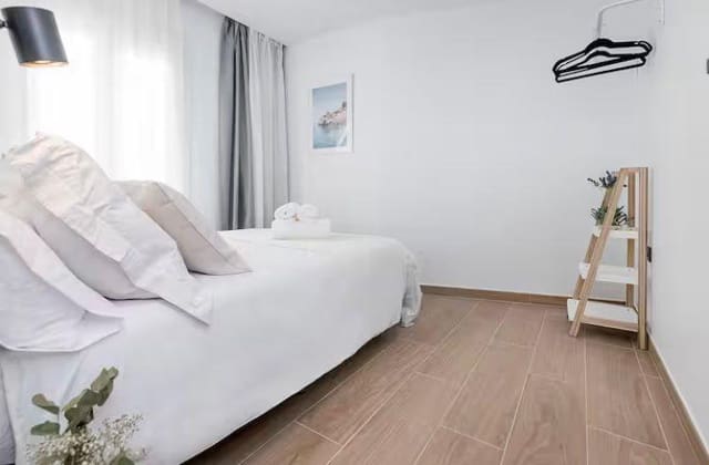 3 makuuhuone Asunto vuokrattavana paikassa La Victoria, Málaga kaupunki - 1 350 € (Ref: 9506062)