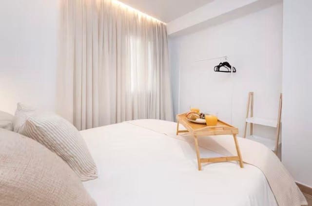 3 makuuhuone Asunto vuokrattavana paikassa La Victoria, Málaga kaupunki - 1 350 € (Ref: 9506062)