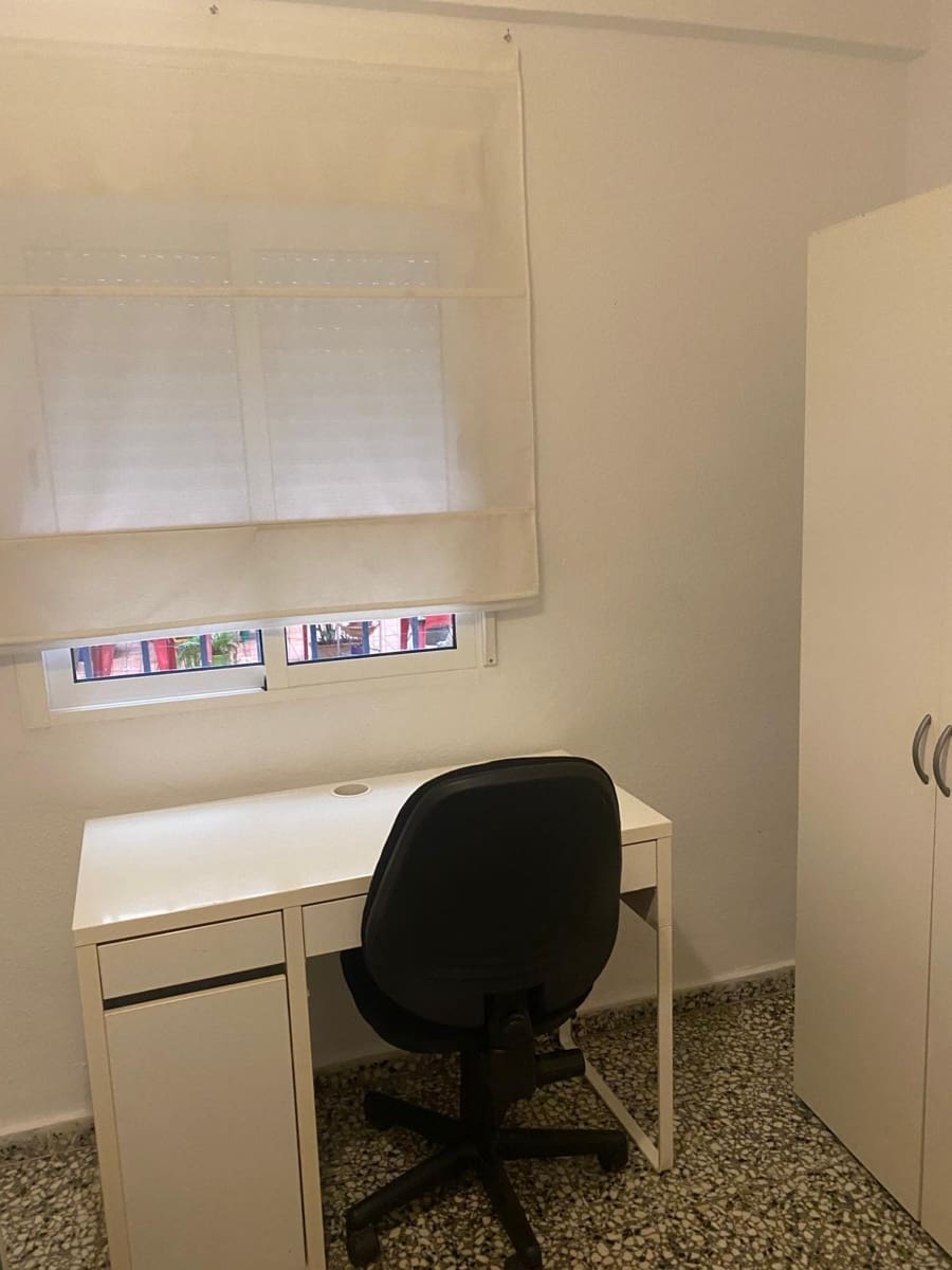 3 sypialnia Mieszkanie do wynajęcia w Miasto Malaga - 1 200 € (Ref: 9506064)