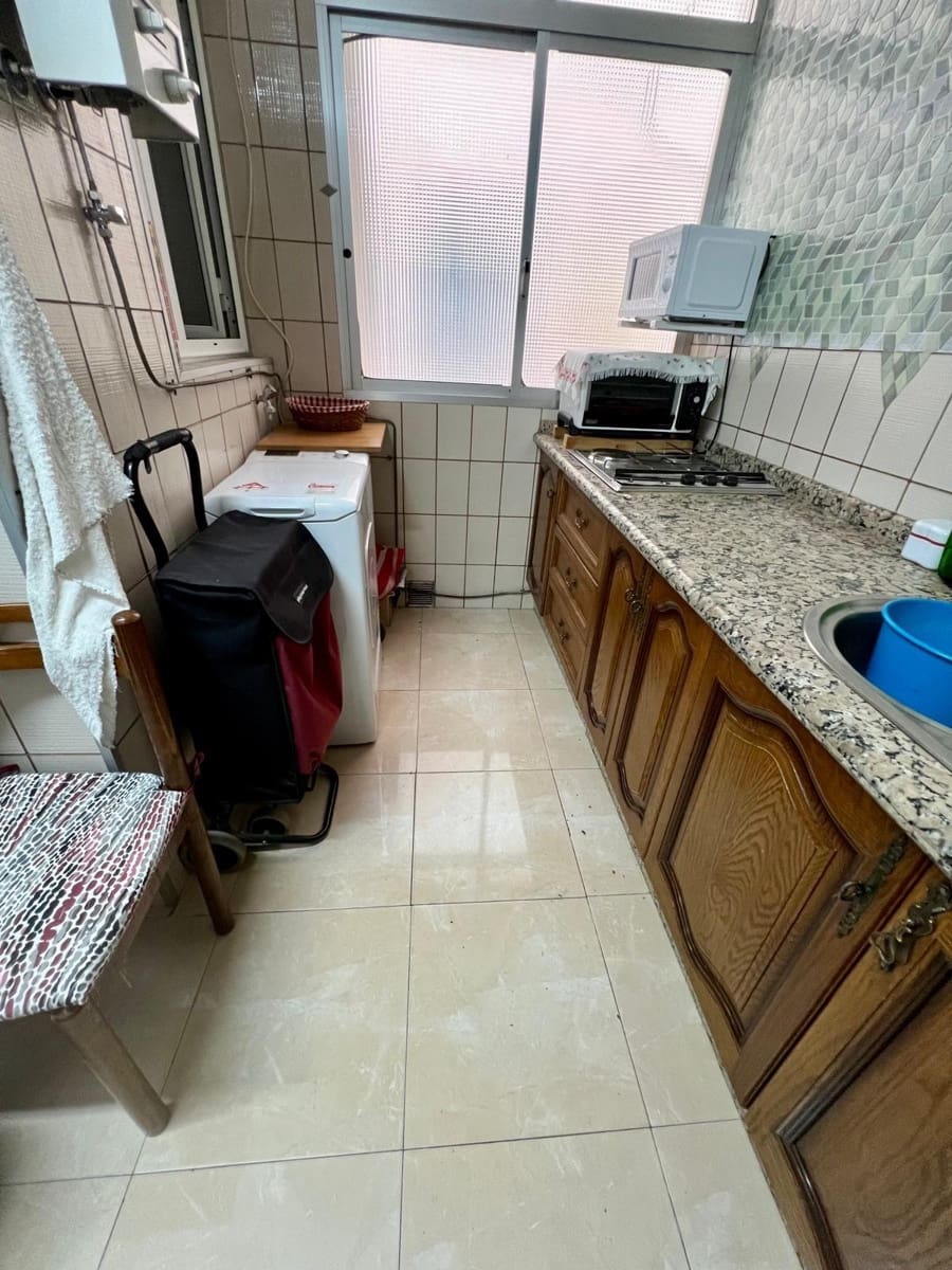 3 sypialnia Mieszkanie na sprzedaż w Miasto Malaga - 262 500 € (Ref: 9506066)