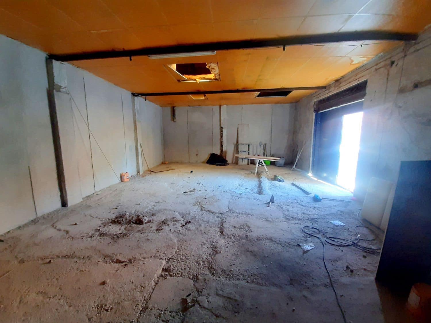 Kaupallinen myytävänä paikassa Malaga kaupunki - 190 000 € (Ref: 9506079)