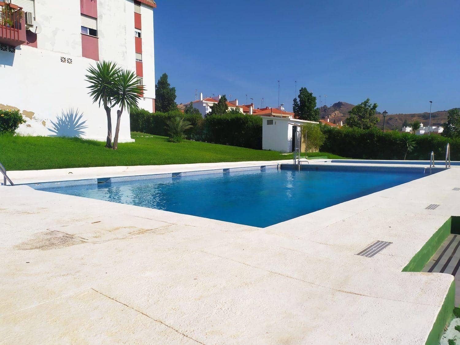 3 bedroom Flat for sale in Malaga city with pool garage - € 276,000 (Ref: 9506086)