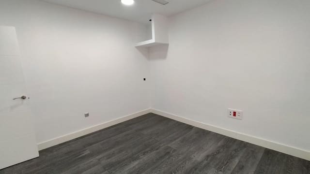 Piso de 2 habitaciones en Málaga ciudad en venta - 169.000 € (Ref: 9506087)