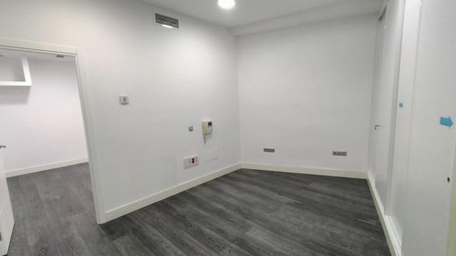 Piso de 2 habitaciones en Málaga ciudad en venta - 169.000 € (Ref: 9506087)