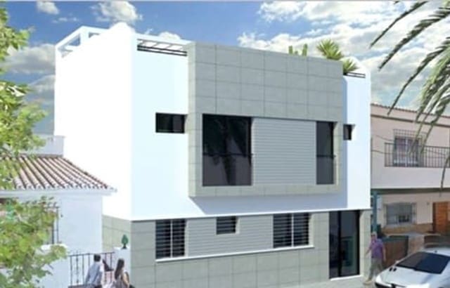 Building Plot for sale in Pedregalejo, Málaga city - € 425,250 (Ref: 9506090)