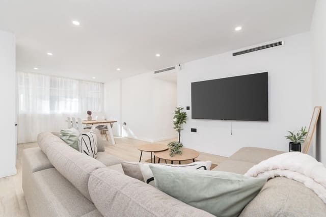 Piso de 3 habitaciones en La Cala del Moral, Rincón de la Victoria en venta con garaje - 390.000 € (Ref: 9506091)