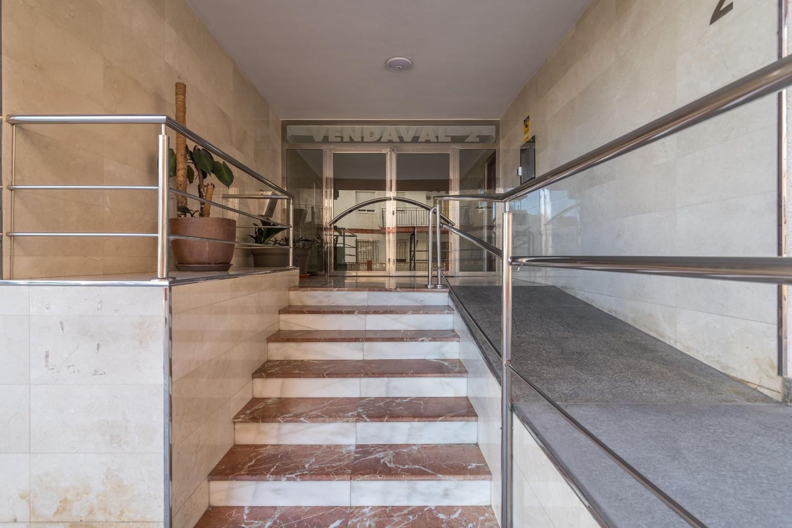 Piso de 3 habitaciones en La Cala del Moral en venta con garaje - 390.000 € (Ref: 9506091)