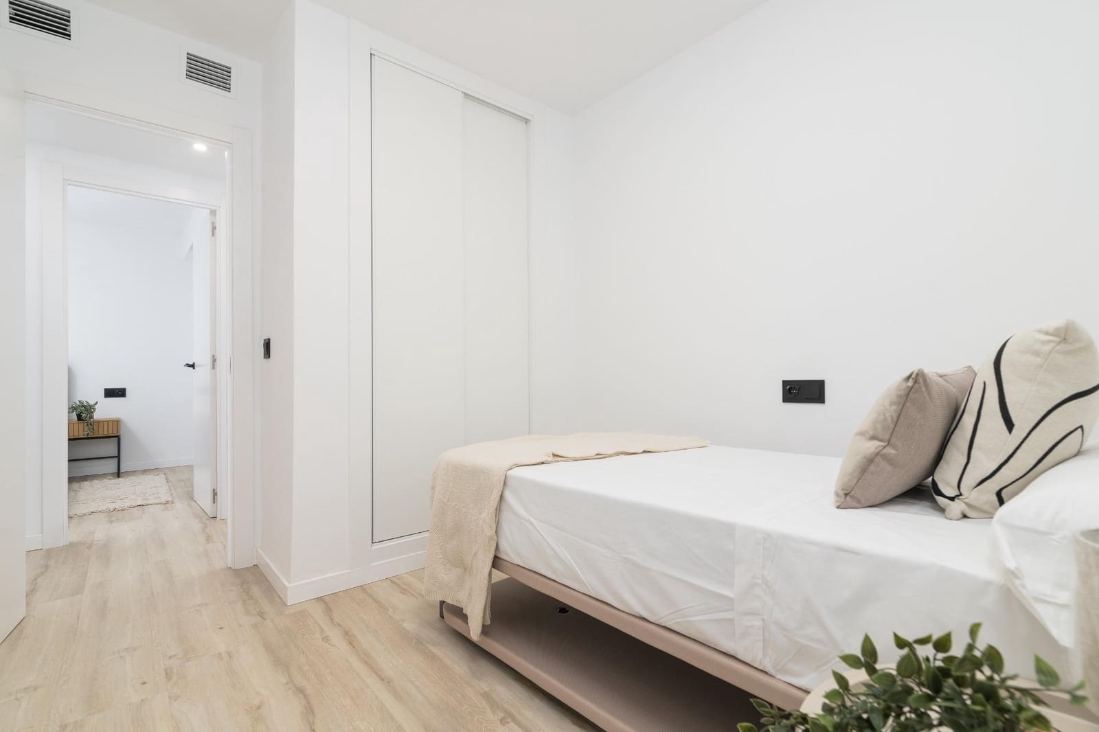 3 chambre Appartement à vendre à La Cala del Moral avec garage - 374 000 € (Ref: 9506091)