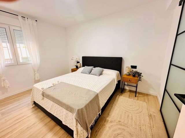 3 Zimmer Wohnung zu verkaufen in La Cala del Moral, Rincón de la Victoria mit Garage - 369.000 € (Ref: 9506091)