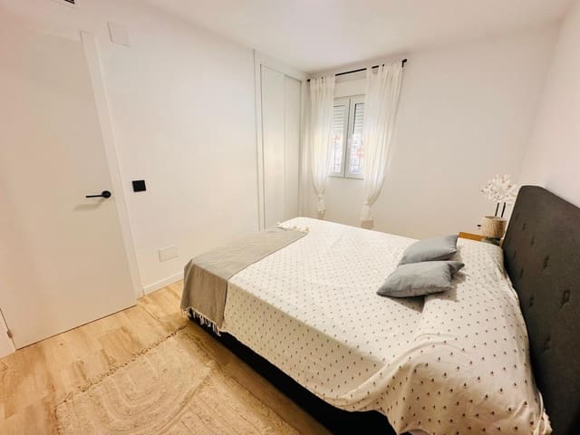 3 Zimmer Wohnung zu verkaufen in La Cala del Moral, Rincón de la Victoria mit Garage - 369.000 € (Ref: 9506091)