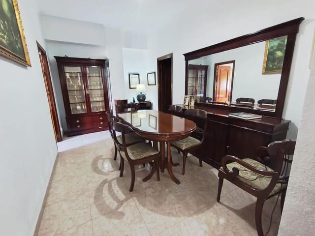 4 sypialnia Mieszkanie na sprzedaż w Miasto Málaga - 340 000 € (Ref: 9506105)