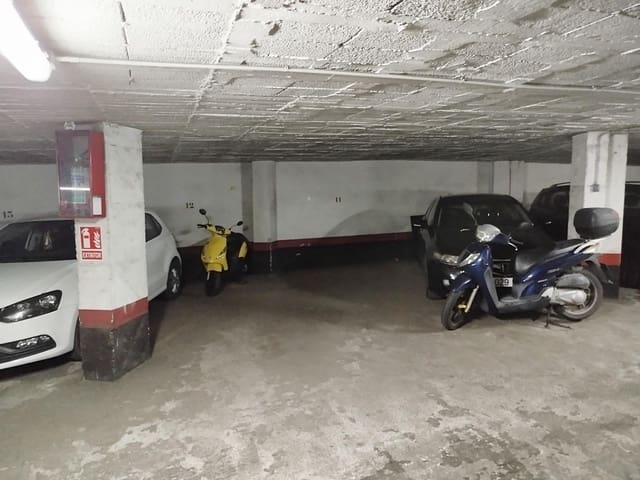 Garaje en Málaga ciudad en alquiler - 120 € (Ref: 9506109)