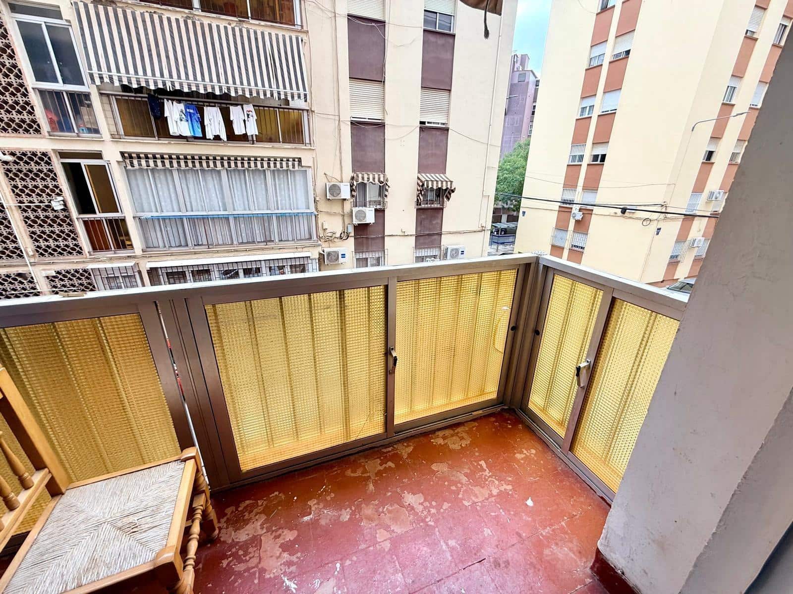 3 Zimmer Wohnung zu verkaufen in Malaga Stadt - 275.000 € (Ref: 9506112)