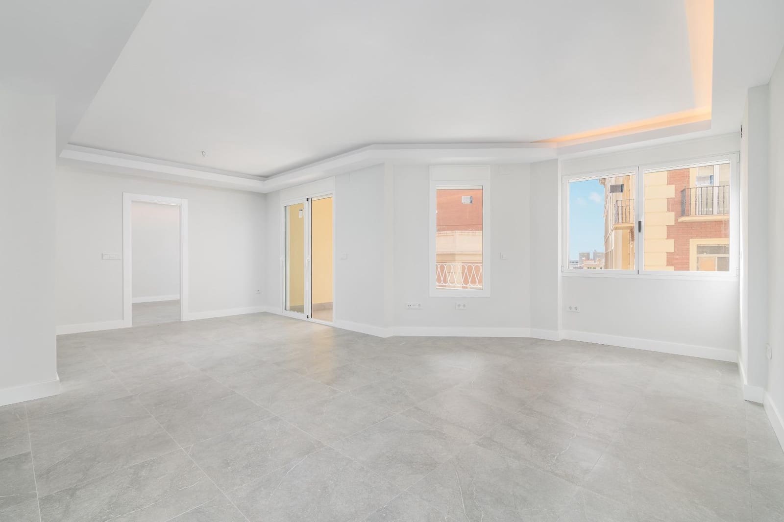 Piso de 4 habitaciones en Málaga ciudad en venta - 999.000 € (Ref: 9506115)