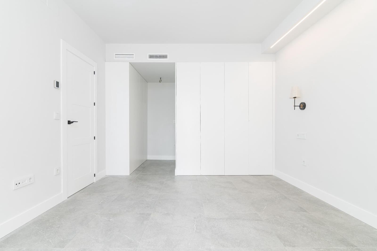 Piso de 4 habitaciones en Málaga ciudad en venta - 999.000 € (Ref: 9506115)