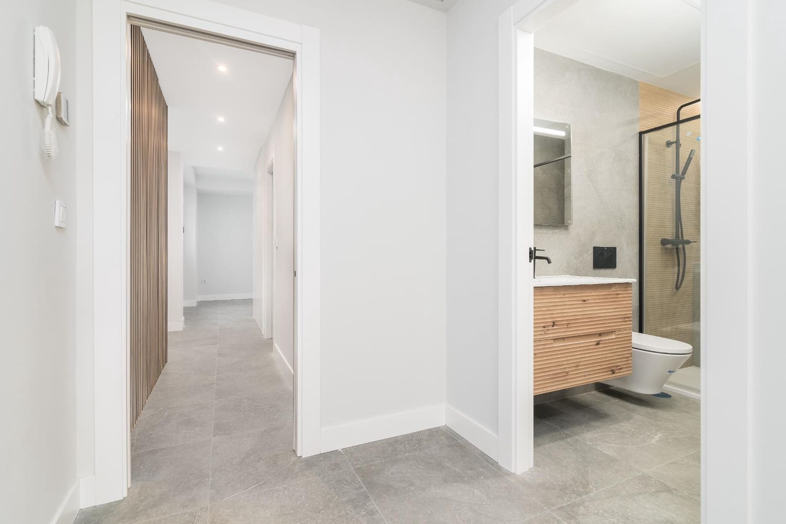 Piso de 4 habitaciones en Málaga ciudad en venta - 999.000 € (Ref: 9506115)