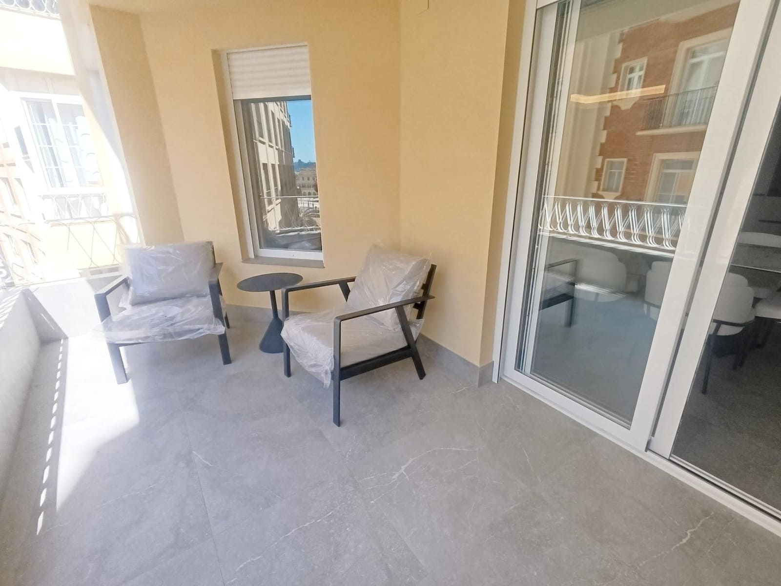 Piso de 4 habitaciones en Málaga ciudad en venta - 999.000 € (Ref: 9506115)