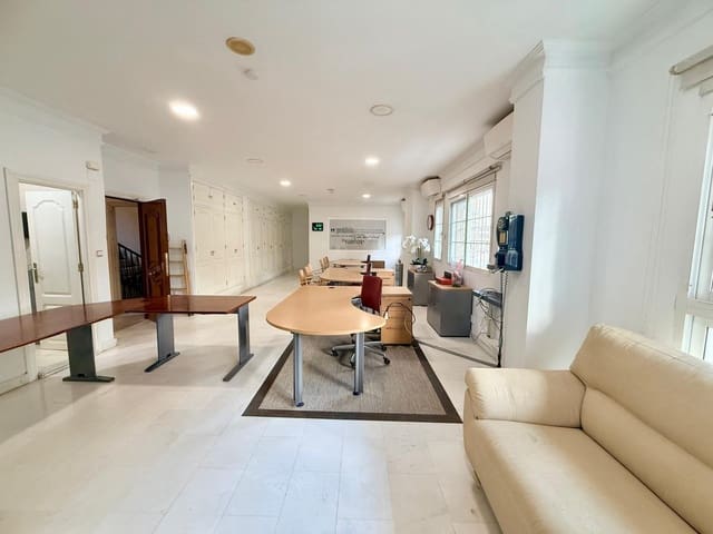 Office for rent in Málaga city - € 1,000 (Ref: 9506129)