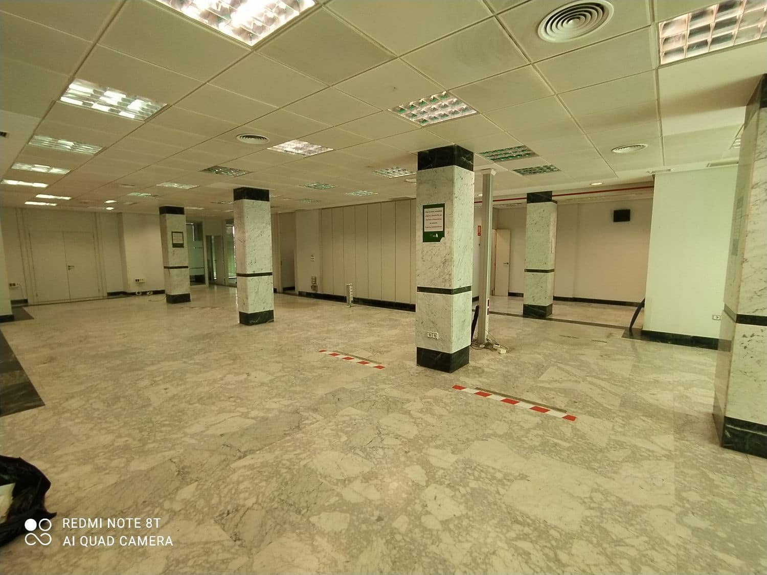 Commercieel te koop in Malaga stad - € 403.100 (Ref: 9506139)