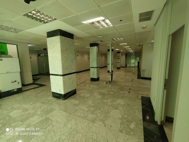 Commercieel te koop in Nuevo San Andres 1, Málaga stad - € 403.100 (Ref: 9506139)