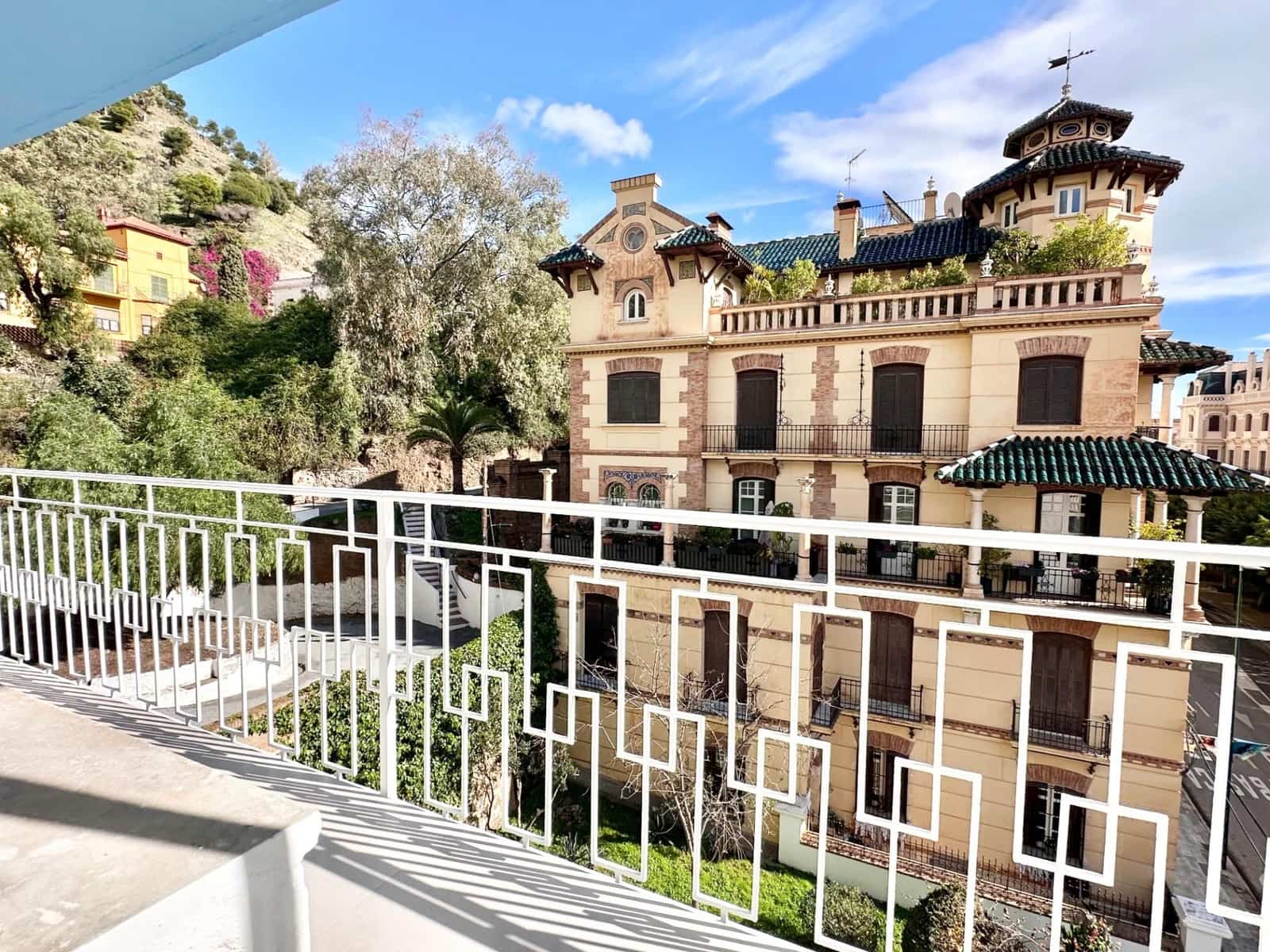 Piso de 3 habitaciones en Málaga ciudad en venta - 930.000 € (Ref: 9506151)