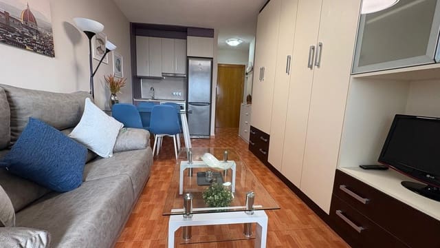 1 sovrum Lägenhet att hyra i Torremolinos - 800 € (Ref: 9509032)