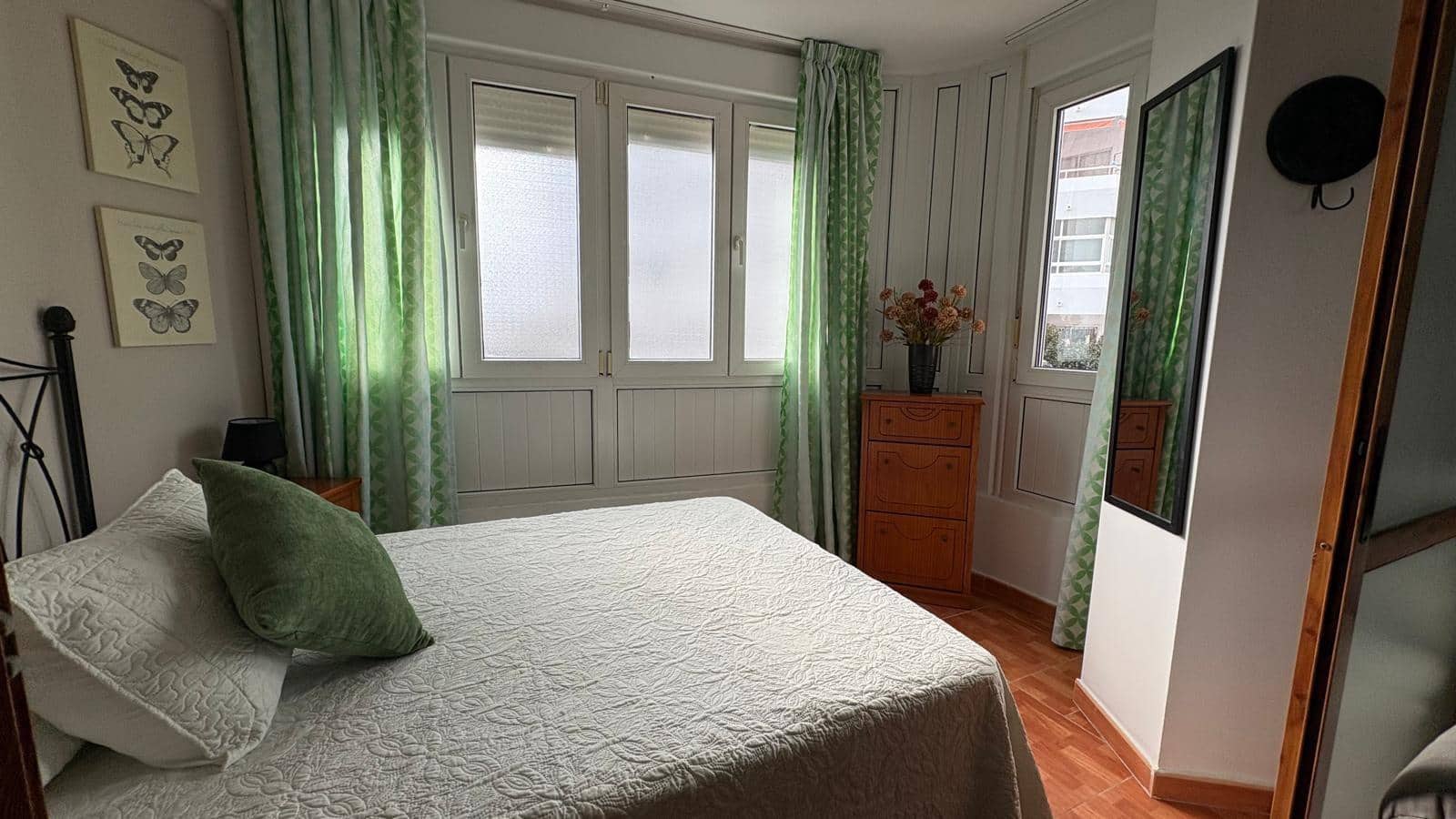 1 sovrum Lägenhet att hyra i Torremolinos - 800 € (Ref: 9509032)