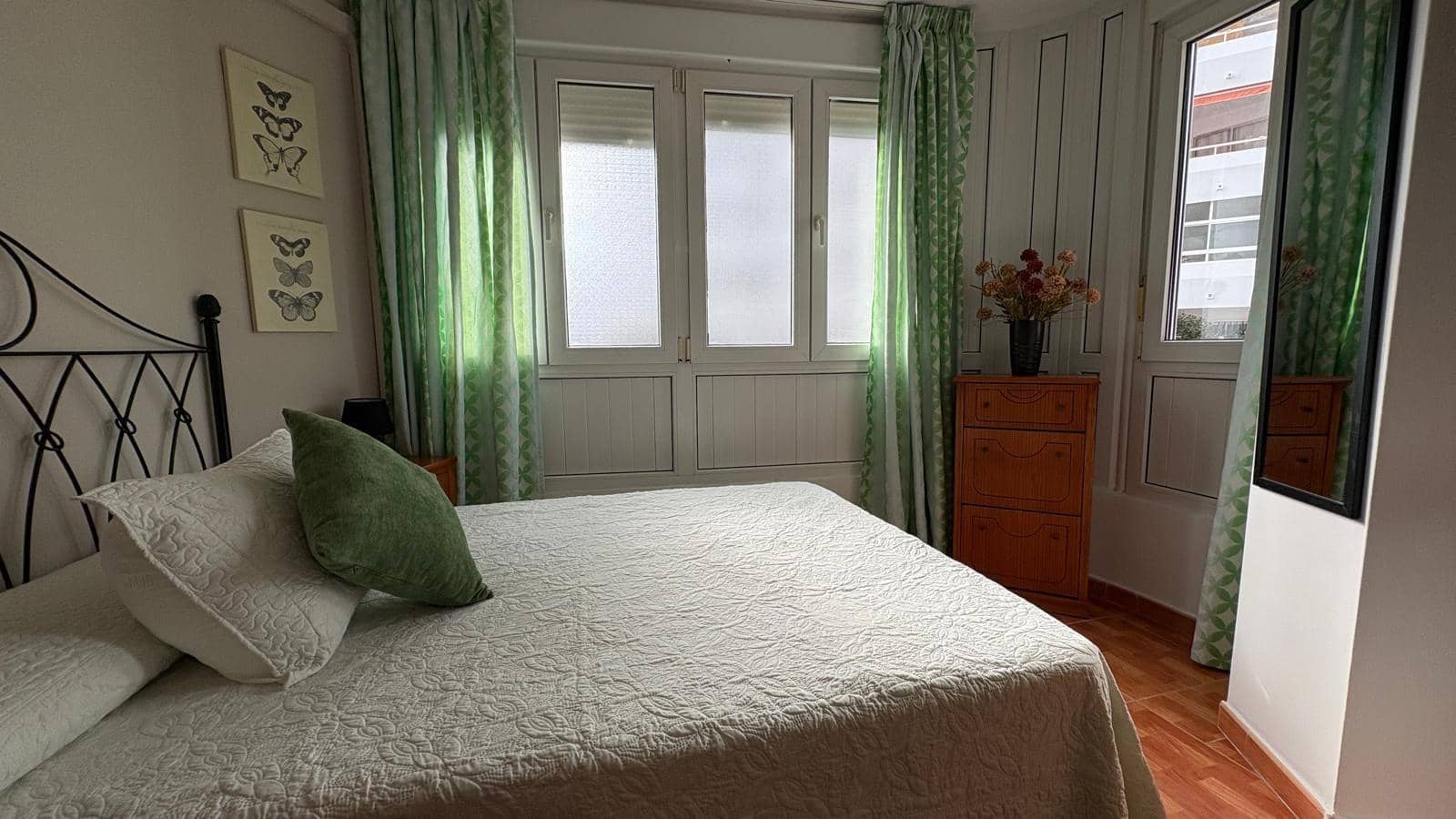 1 sovrum Lägenhet att hyra i Torremolinos - 800 € (Ref: 9509032)