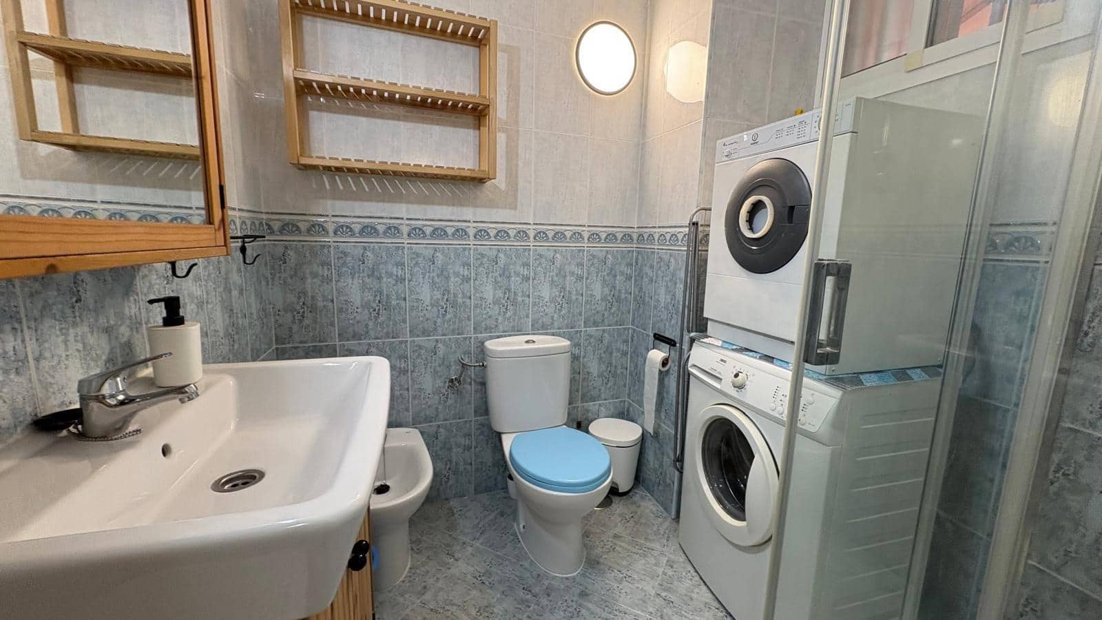 1 sovrum Lägenhet att hyra i Torremolinos - 800 € (Ref: 9509032)