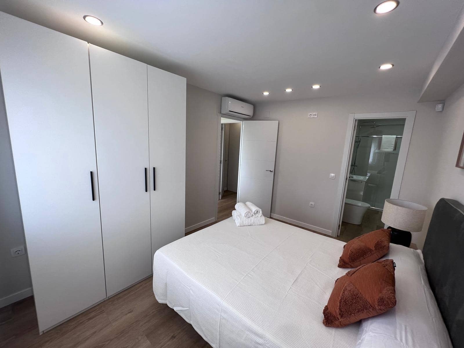 2 soverom Leilighet til leie i Malaga by - € 1 150 (Ref: 9519029)