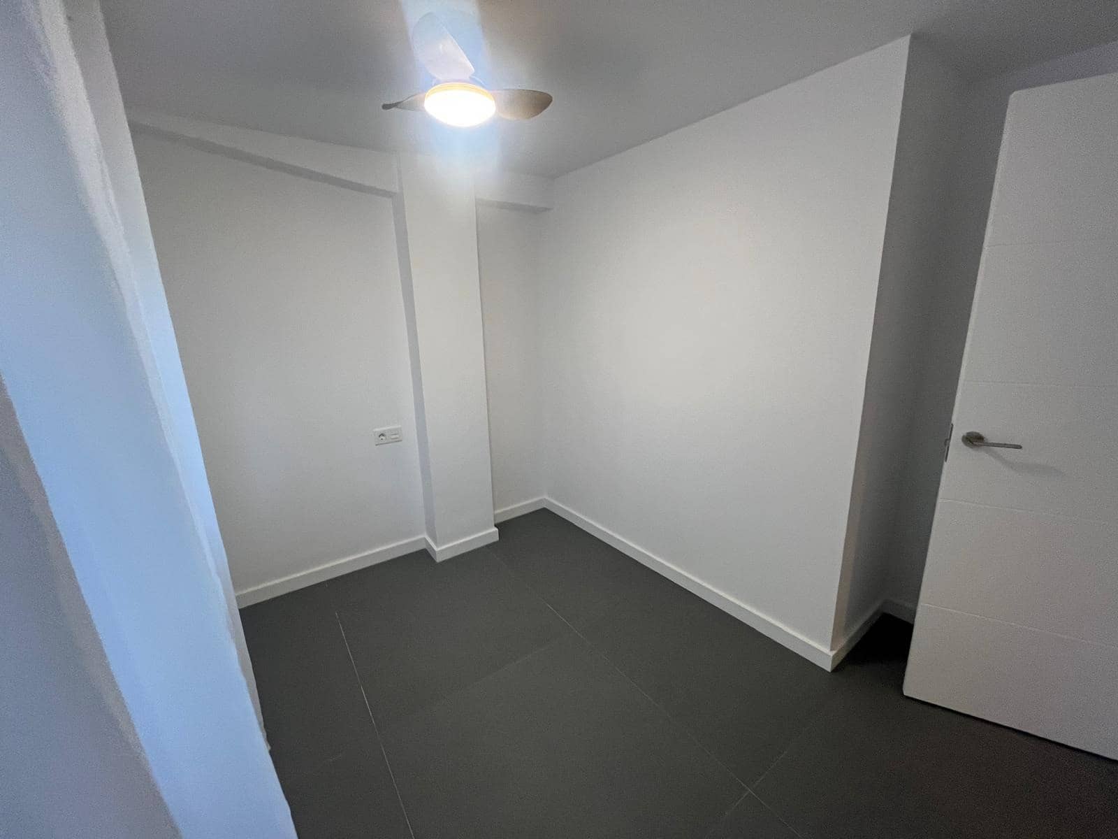 3 sypialnia Mieszkanie do wynajęcia w Miasto Malaga - 1 200 € (Ref: 9524403)