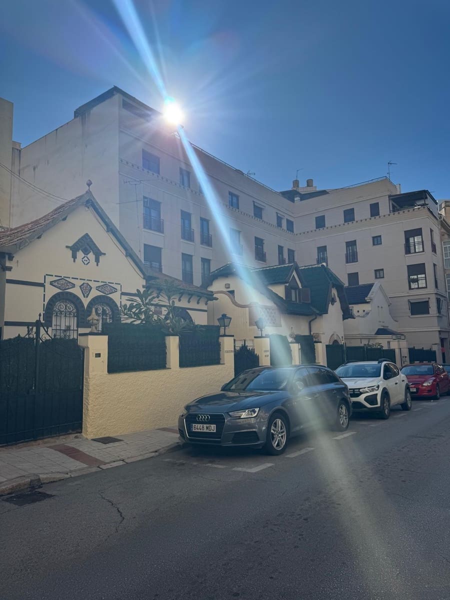 1 sypialnia Mieszkanie do wynajęcia w Miasto Malaga - 1 050 € (Ref: 9524406)