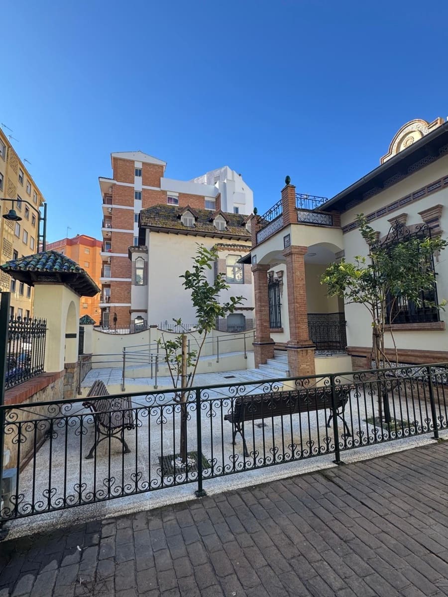 1 sypialnia Mieszkanie do wynajęcia w Miasto Malaga - 1 050 € (Ref: 9524406)