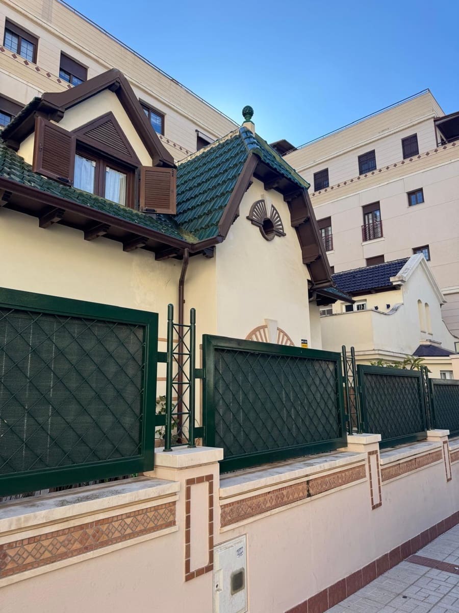 1 sypialnia Mieszkanie do wynajęcia w Miasto Malaga - 1 050 € (Ref: 9524406)