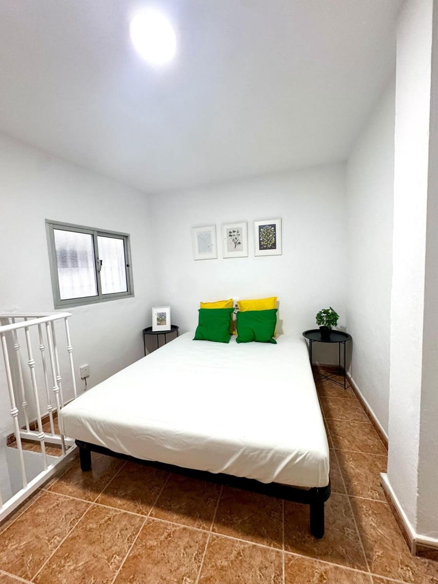 1 makuuhuone Omakotitalo myytävänä paikassa Malaga kaupunki - 139 000 € (Ref: 9524411)