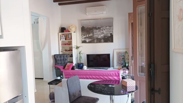 1 soveværelse Lejlighed til leje i La Goleta, Málaga by - € 850 (Ref: 9527792)