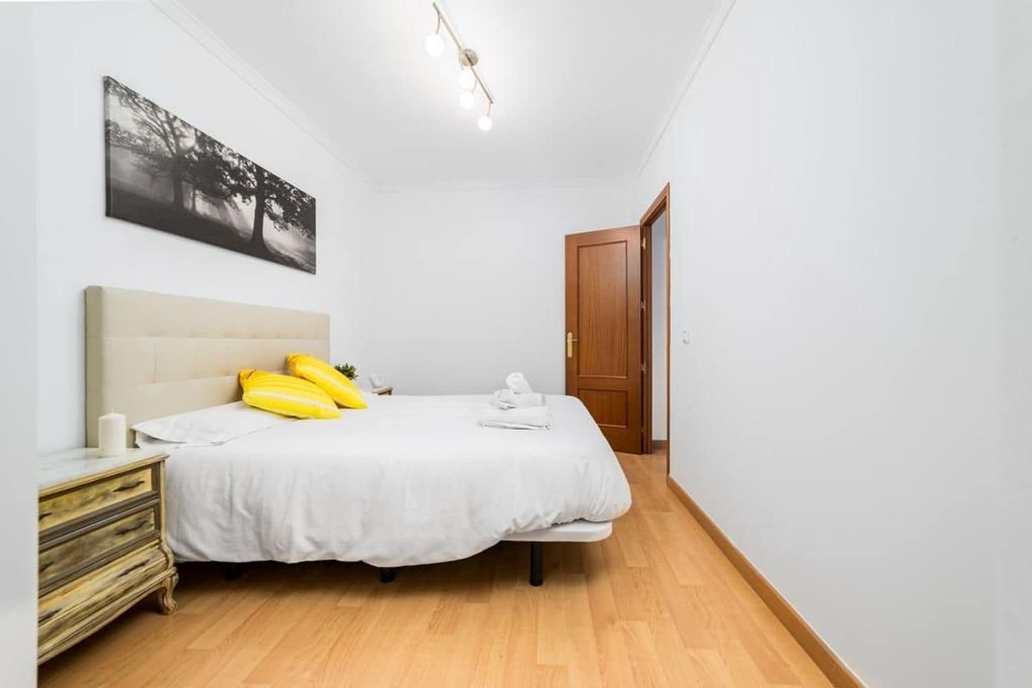 2 soveværelse Lejlighed til leje i Malaga by - € 1.200 (Ref: 9527793)