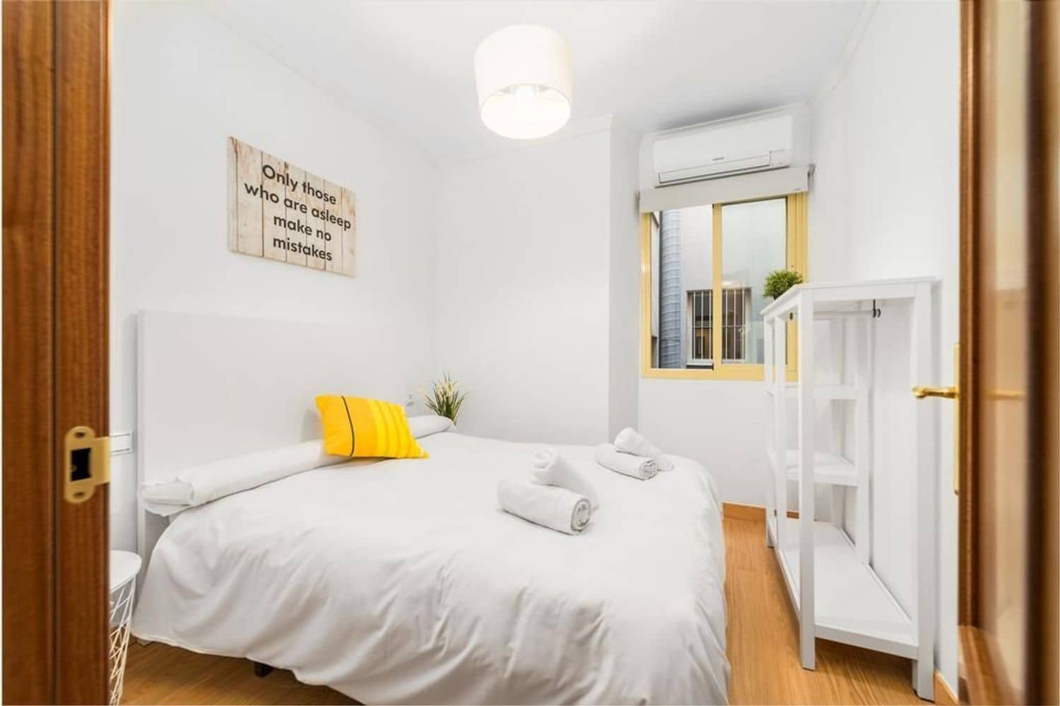 2 soveværelse Lejlighed til leje i Malaga by - € 1.200 (Ref: 9527793)